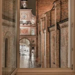 طراحی نمای ایرانی با تلفیق عناصر سنتی و سبک مدرن توسط گروه نماسازان پارس