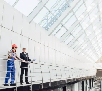 نظارت مهندسی و تضمین کیفیت و دوام در اجرای نمای ساختمان با بررسی نقشه‌ها و کنترل مراحل اجرا